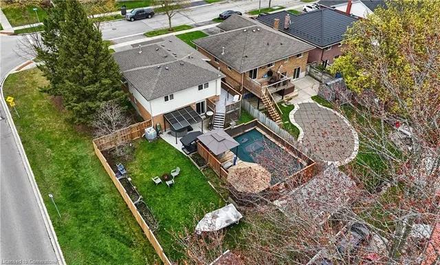 Additional image 35 of 3 Maxwell Dr