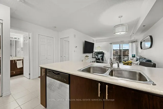 Additional image 6 of 3060 Rotary Way Unit 303