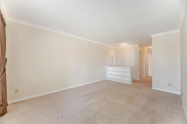 Additional image 11 of 32 Edgemont Dr