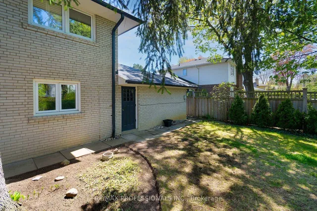 Additional image 31 of 36 Boxwood Rd