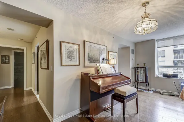 Additional image 19 of 100 Burloak Dr Unit 2212