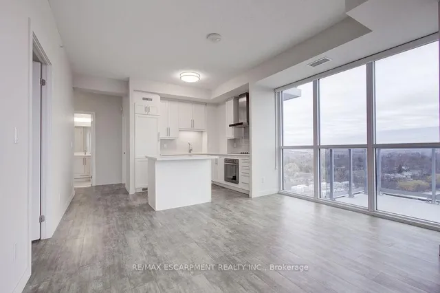 Additional image 8 of 2093 Fairview St Unit 1504