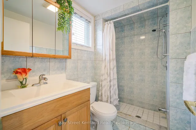 Additional image 18 of 3608 Birchmeadow Cres