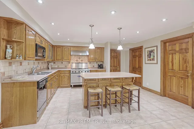 Additional image 31 of 27 Fenton Way