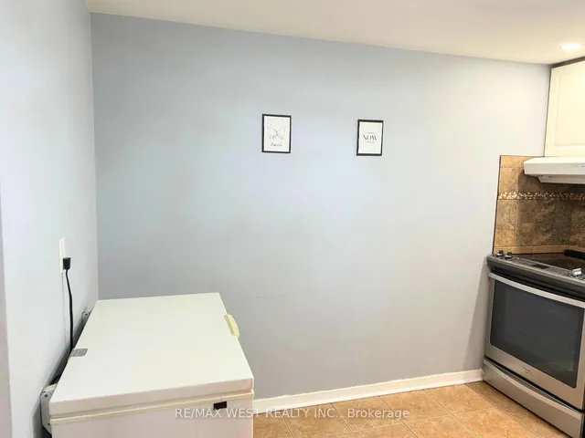 Additional image 11 of 8 Lisa St Unit 2506