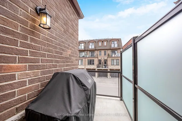 Additional image 12 of 445 Ontario St Unit 142