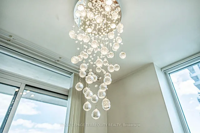 Additional image 16 of 23 Hollywood Ave Unit 3308