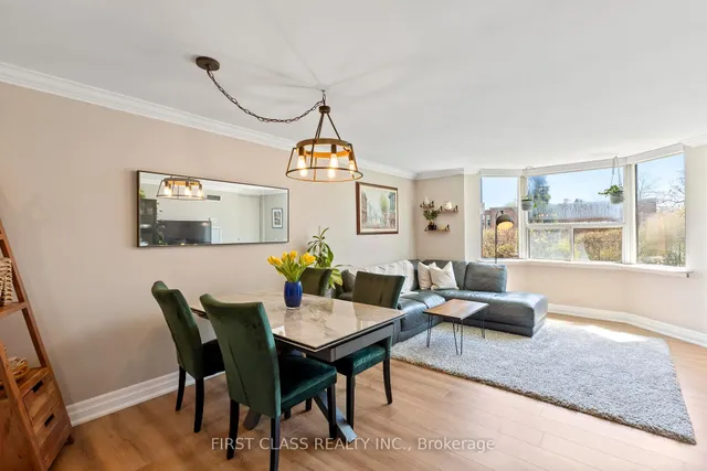 Additional image 3 of 3845 Lake Shore Blvd Unit 102