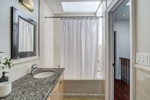 Additional image 29 of 165 Caledonia Rd