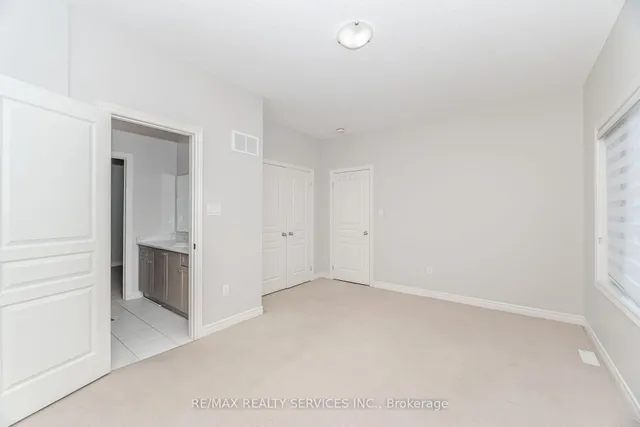 Additional image 33 of 17 Goderich Dr