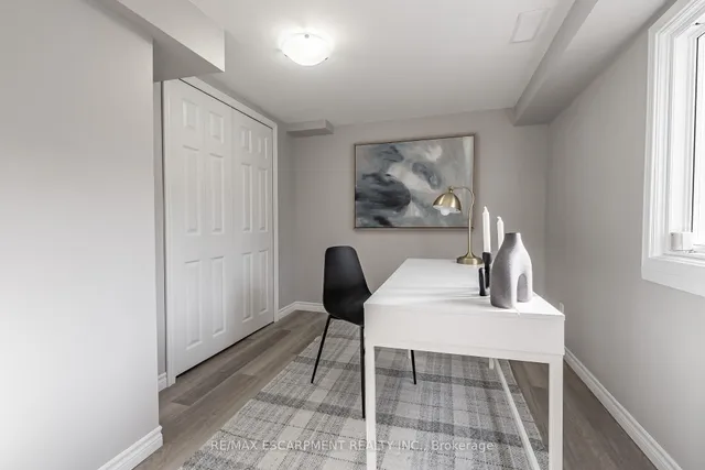 Additional image 33 of 680 Rexford Dr