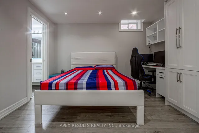 Additional image 27 of 97 Trafalgar Dr