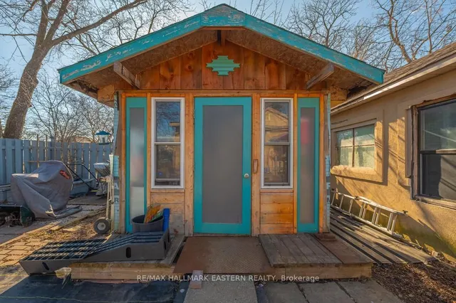 Additional image 17 of 3072 McNaughton Ave