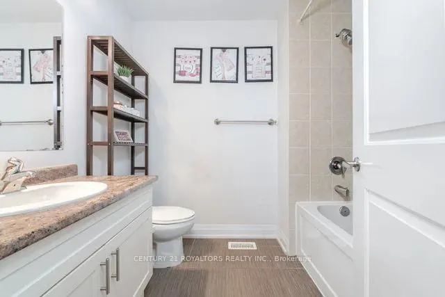 Additional image 30 of 77 Enford Cres