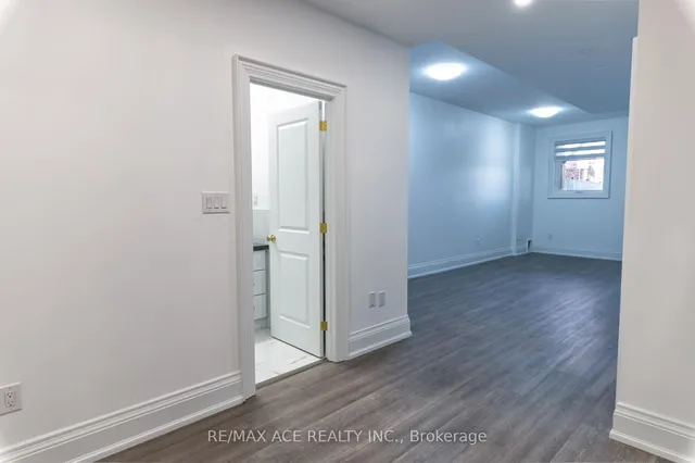 Additional image 32 of 229B Mcintosh St