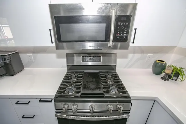 Additional image 21 of 80 Ready Crt