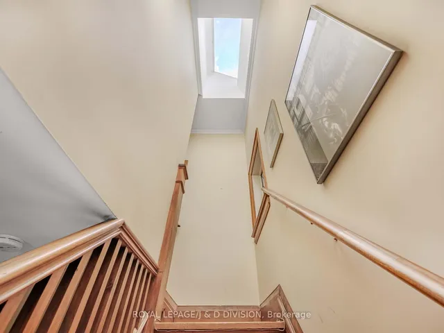 Additional image 21 of 43 Fairlawn Ave