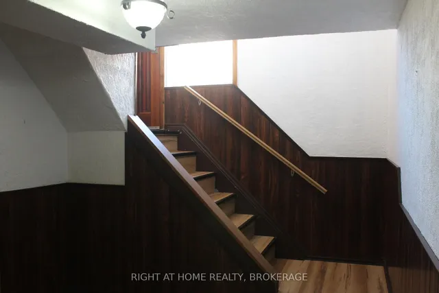 Additional image 23 of 90 Foxbar Rd