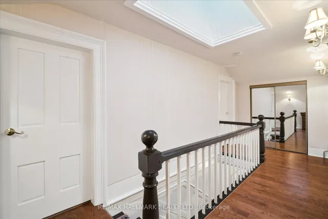 Additional image 28 of 2577 Kennedy Rd