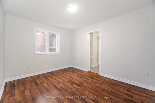 Additional image 44 of 18 Eltesoro St