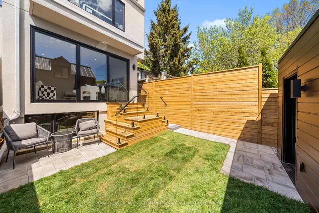 Additional image 50 of 17 Myrtle Ave