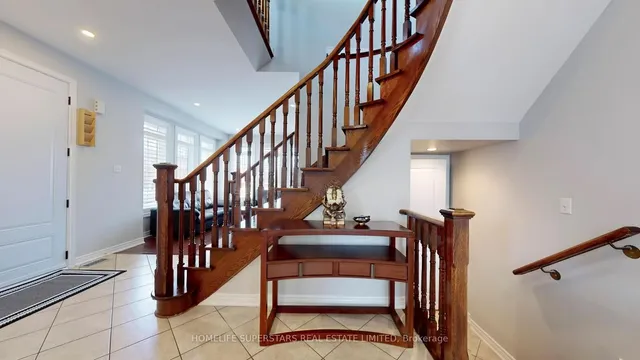 Additional image 19 of 1106 Little Cres