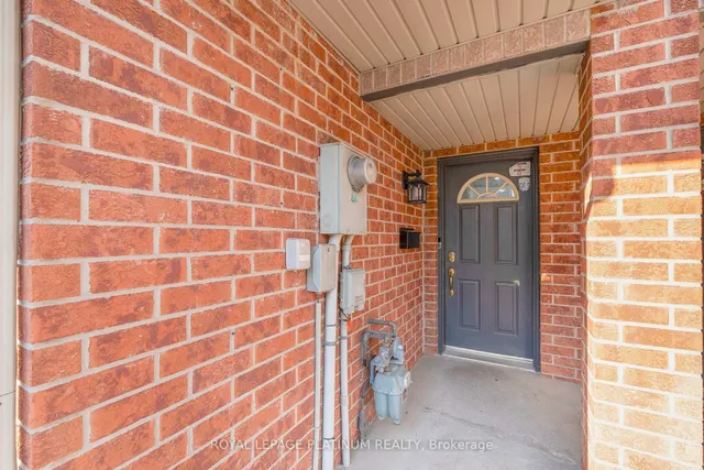 Additional image 6 of 41 Spadina Rd