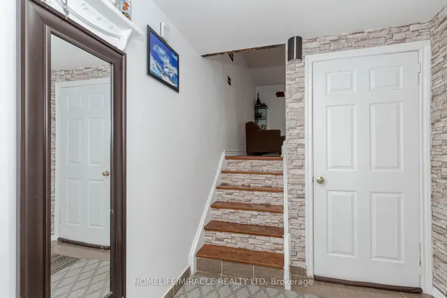 Additional image 7 of 12 Eden Park Unit 12