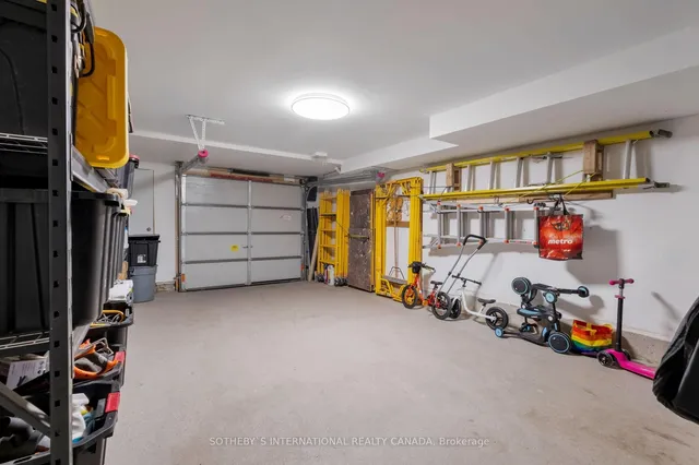 Additional image 46 of 141 Green Gardens Blvd