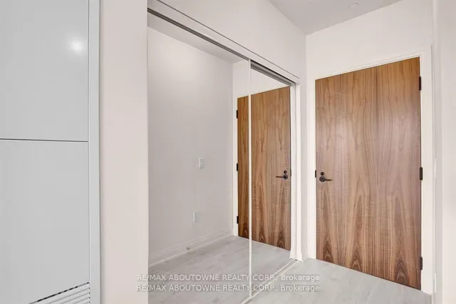 Additional image 6 of 509 Dundas St Unit 219