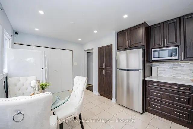 Additional image 16 of 282 Fleetwood Cres