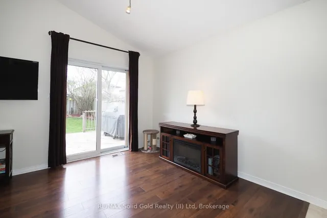 Additional image 17 of 38 Beechmanor Cres