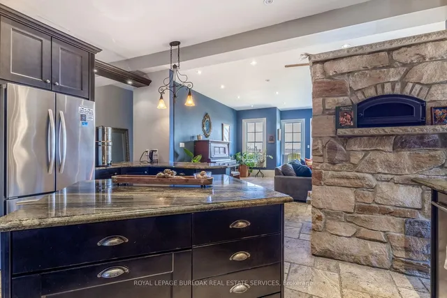 Additional image 8 of 957 Beach Blvd