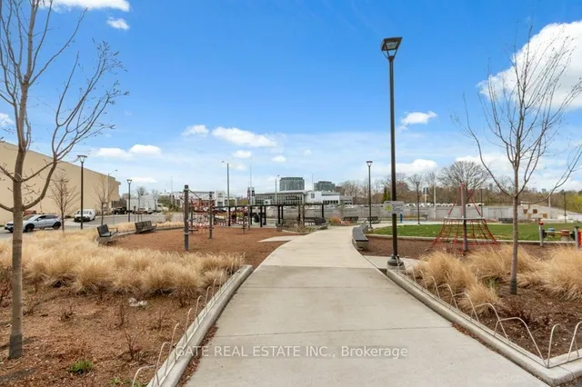 Additional image 29 of 20 In on the Park Dr Unit 1730