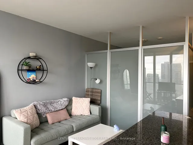 Additional image 3 of 426 University Ave Unit P307