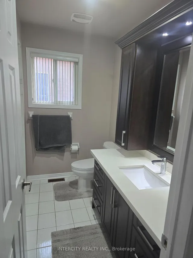 Additional image 10 of 27 ZIA DODDA Cres