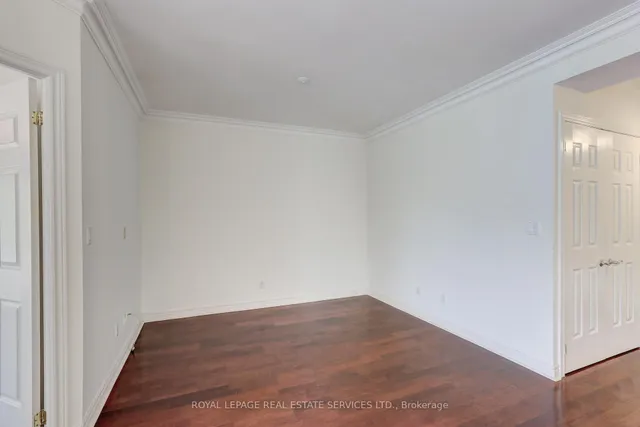 Additional image 9 of 3085 Bloor St Unit 303