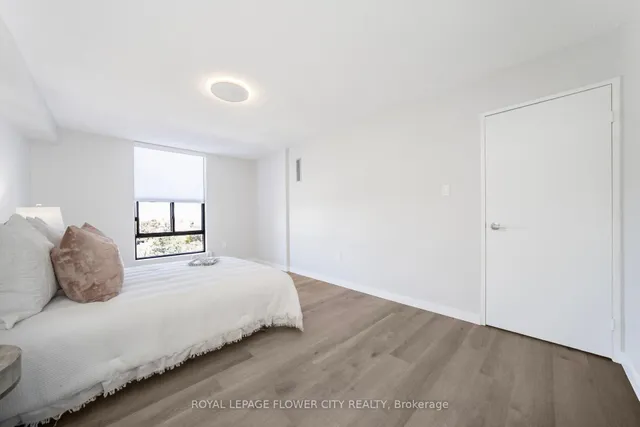 Additional image 41 of 17 KNIGHTSBRIDGE Rd Unit 605