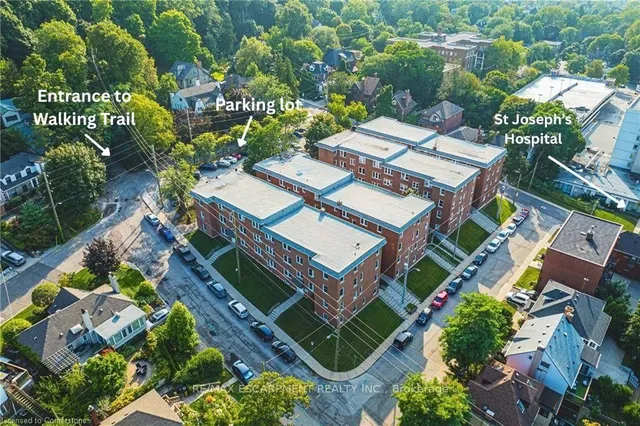 Additional image 23 of 362 John St Unit 4