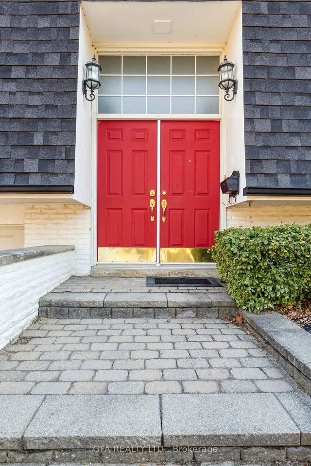 Additional image 12 of 2373 Cheverie St