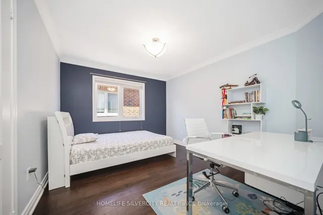 Additional image 36 of 3192 Sorrento Cres