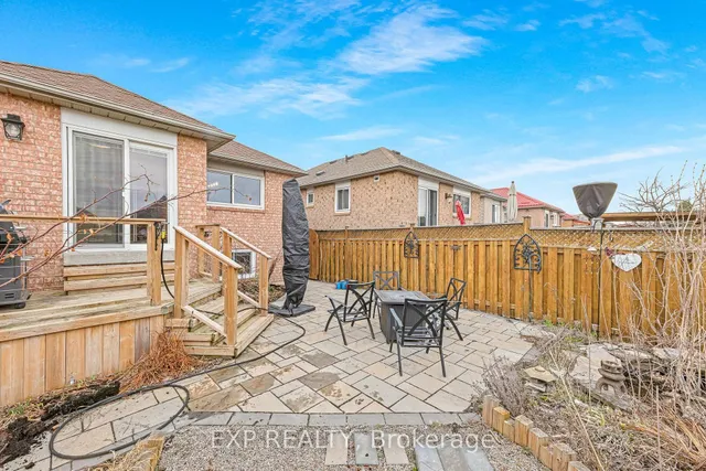 Additional image 34 of 19 Silkwood Cres