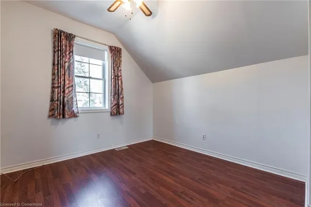 Additional image 19 of 15 Henry St