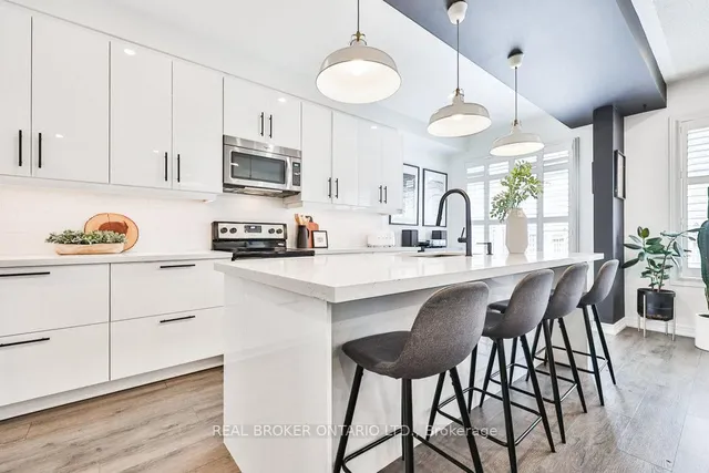 Additional image 7 of 1456 Haws Cres