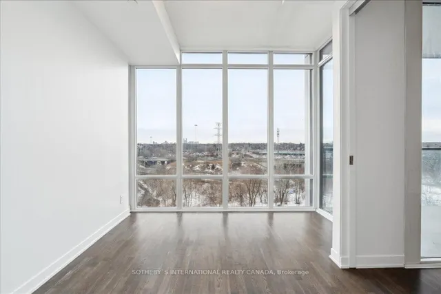 Additional image 27 of 90 Park Lawn Rd Unit 915