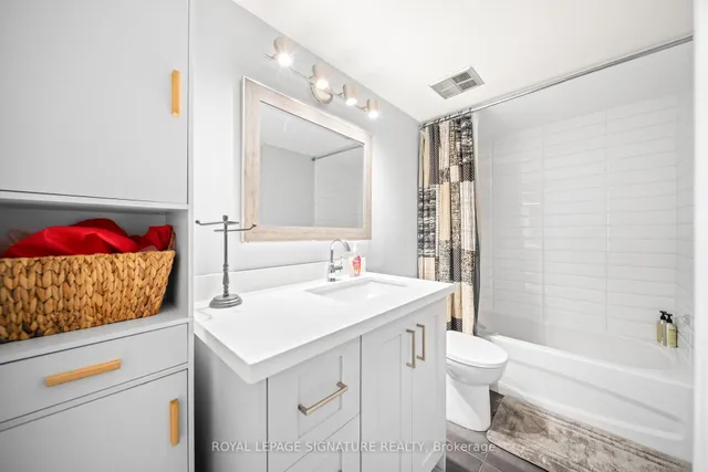 Additional image 21 of 4 Lisa St Unit 815