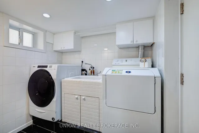 Additional image 22 of 366 Glen Manor Dr