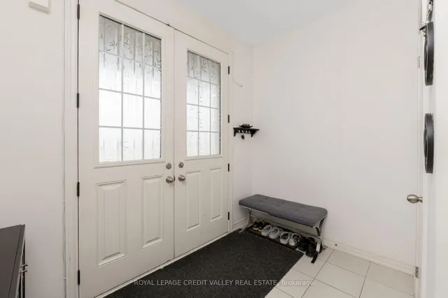 Additional image 7 of 83 Padbury Tr