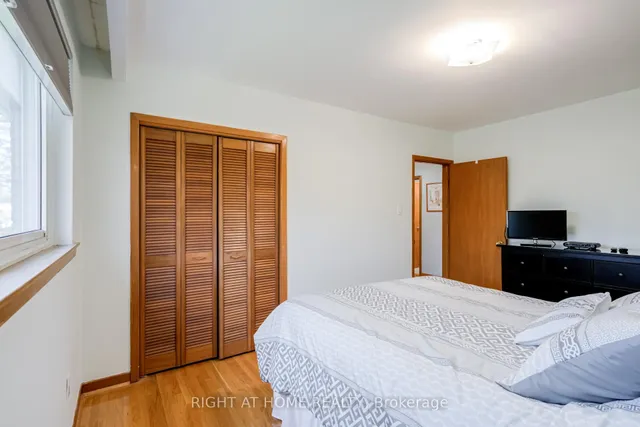 Additional image 26 of 22 Pylon Pl