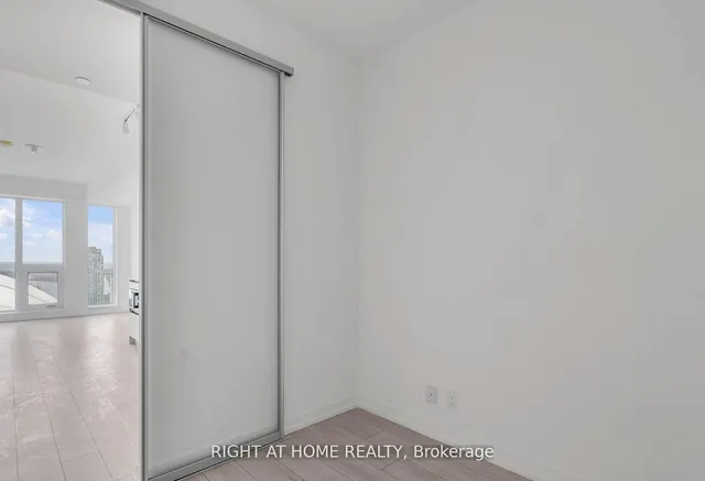 Additional image 24 of 55 Mercer St Unit 4112